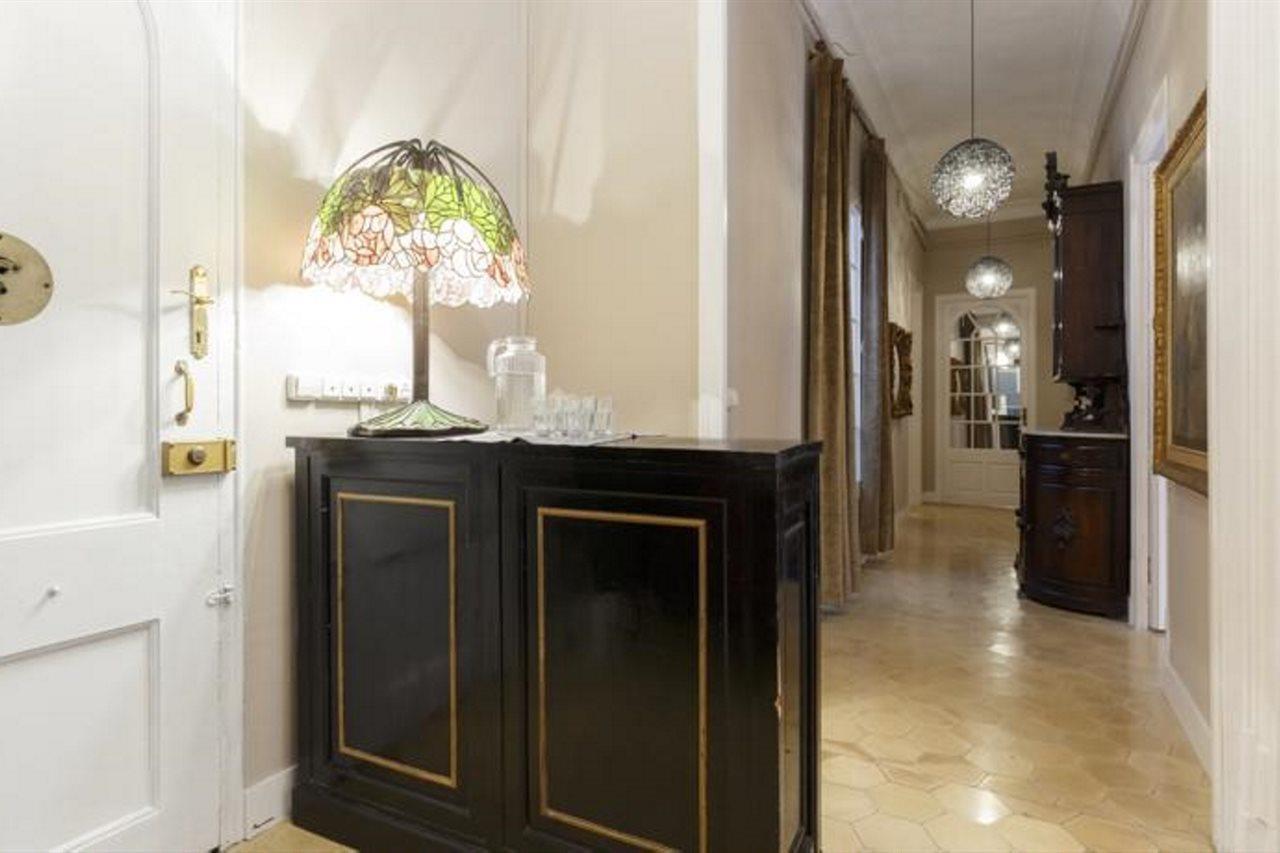 AinB B&B Born-Via Laietana Barcelone Extérieur photo